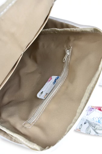 Besty Rucsac Alb Cu Flori Colorate Din Piele Naturală