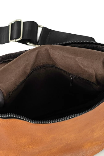 Geantă Crossbody Imitație Piele Culoare Maro Coniac
