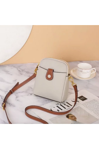 Geantă Crossbody Mini Bonluo Albă Din Piele Naturală Dimensiune (20*14*8cm)