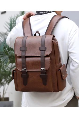 Rucsac Barbați Maro Din Imitație Piele Cu Spațiu Pentru Laptop De 15 inch Capacitate 20-35L Dimensiune (38*34*12cm)