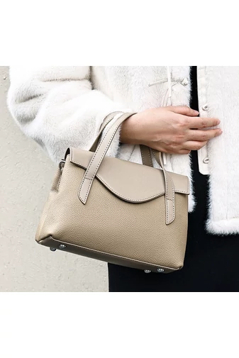 Geantă De Mana 2în1 Crossbody Din Piele Naturală Bej Elegantă Și Compactă 17*25*11cm