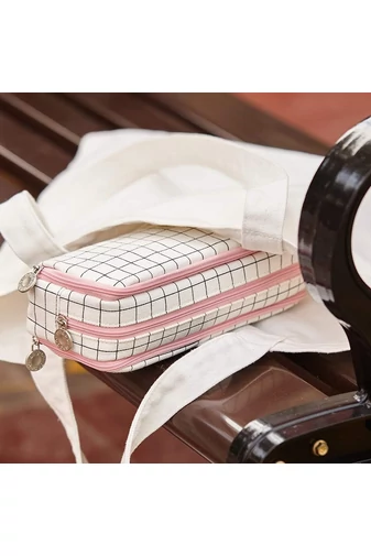 Penar Multifuncțional Alb Din Material Textil Rezistent Cu Compartimente Multiple 23*9*7cm