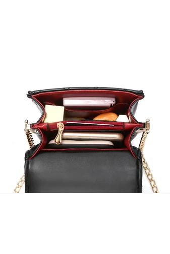 Geantă De Umăr Damă Albă Din PU Model Matlasat Compartimente Multiple 18.5x13x8cm